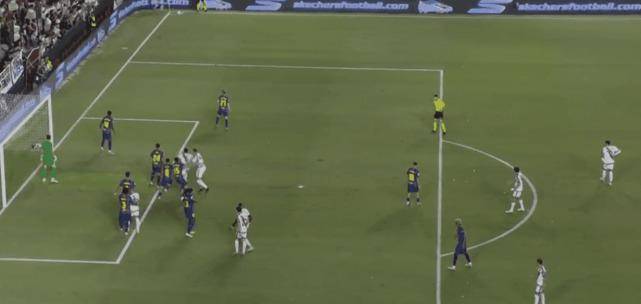 ayx-巴萨巨星伤愈复出即破门，全场球迷沸腾，无法联系经济今天一般内容.的简单介绍-ayx